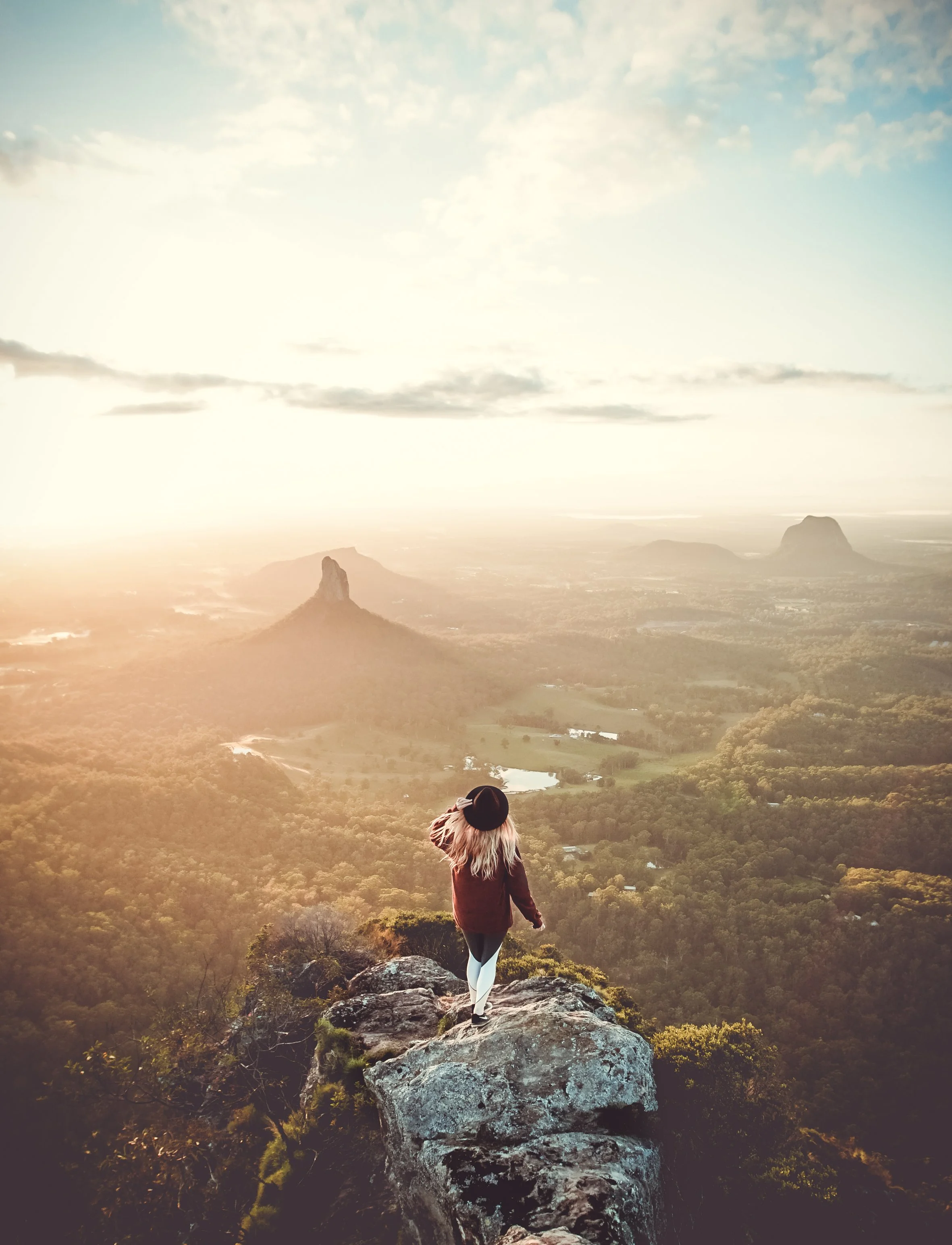 Guide to Climbing the Glasshouse Mountains