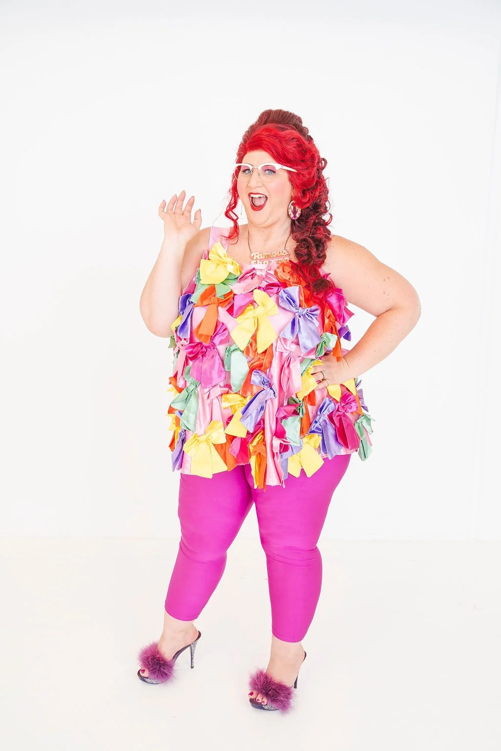 Famous Sharron_CLASSIC Bows Excited Standing_WS.jpg