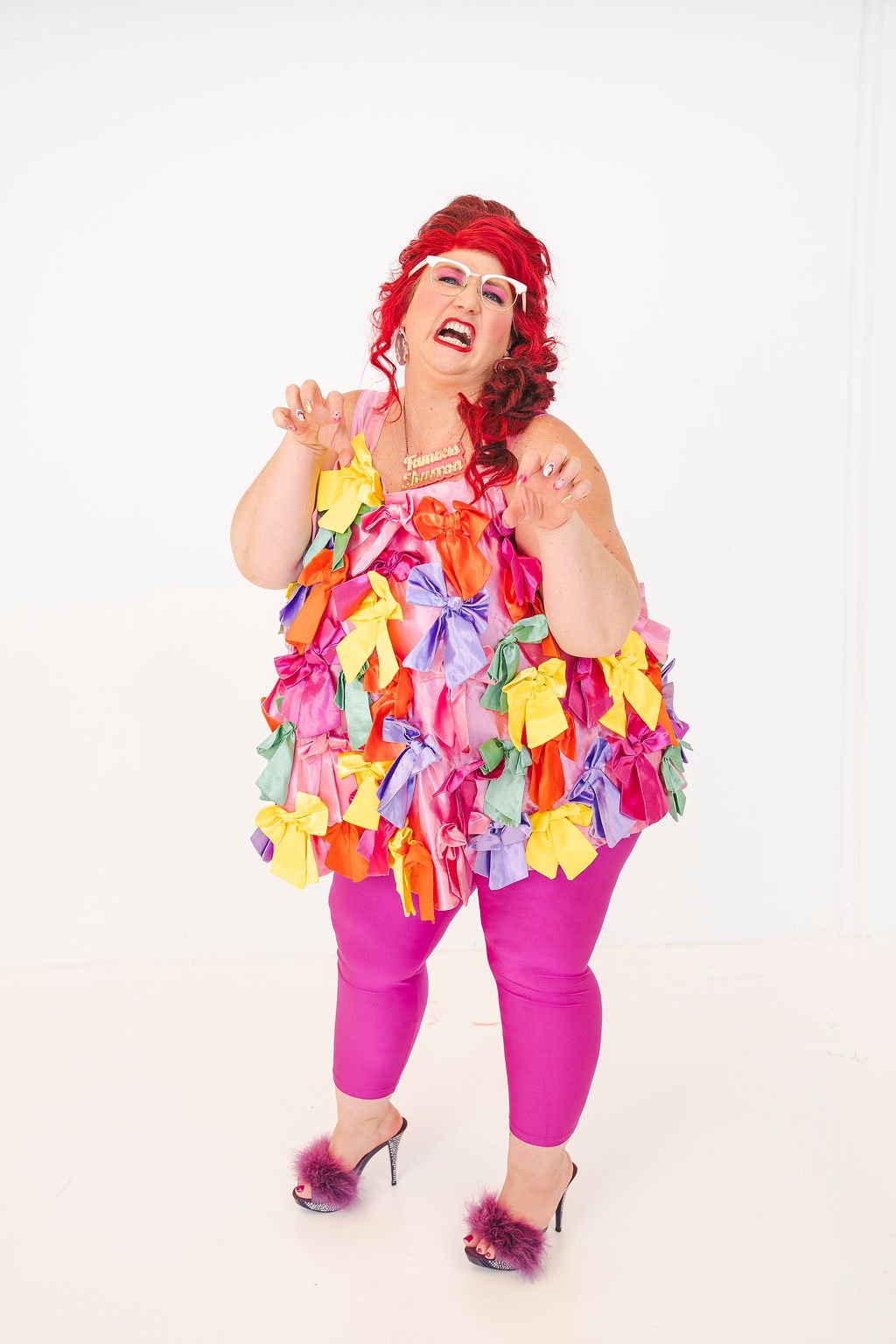 Famous Sharron_CLASSIC Bows Rawrrr_WS.jpg