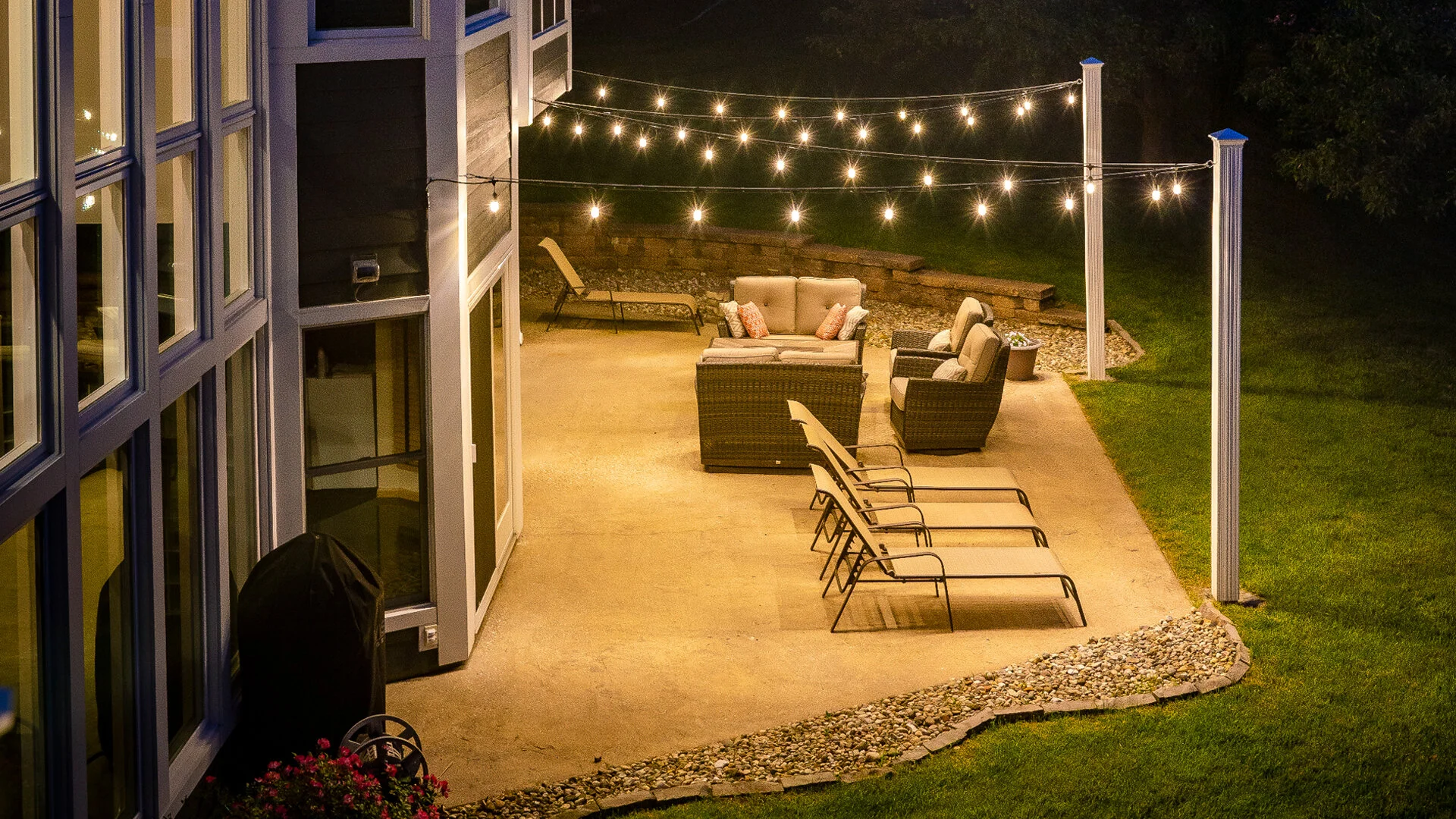 outdoor lighting customization