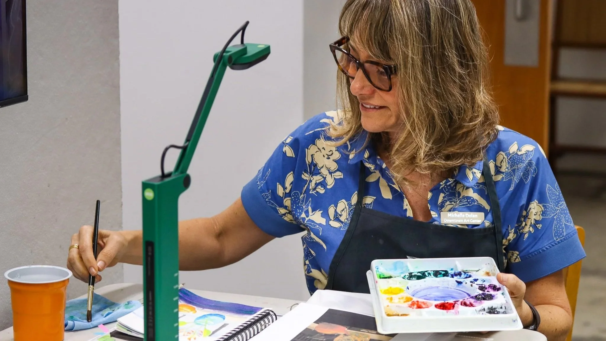 BASIC WATERCOLOR & SKETCHBOOK TECHNIQUES with Michelle Dolan -  Travel Sketchbooks/Postcards