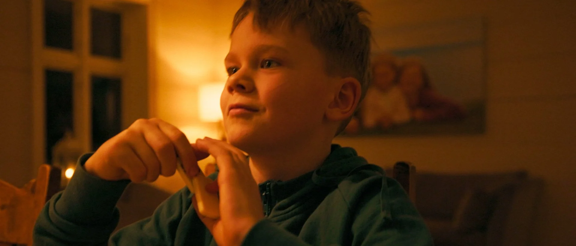 Hedda's House_00_24_37_21.jpg