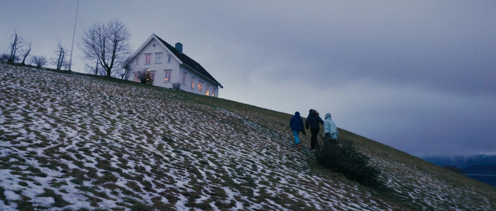 Hedda's House_00_17_23_19.jpg