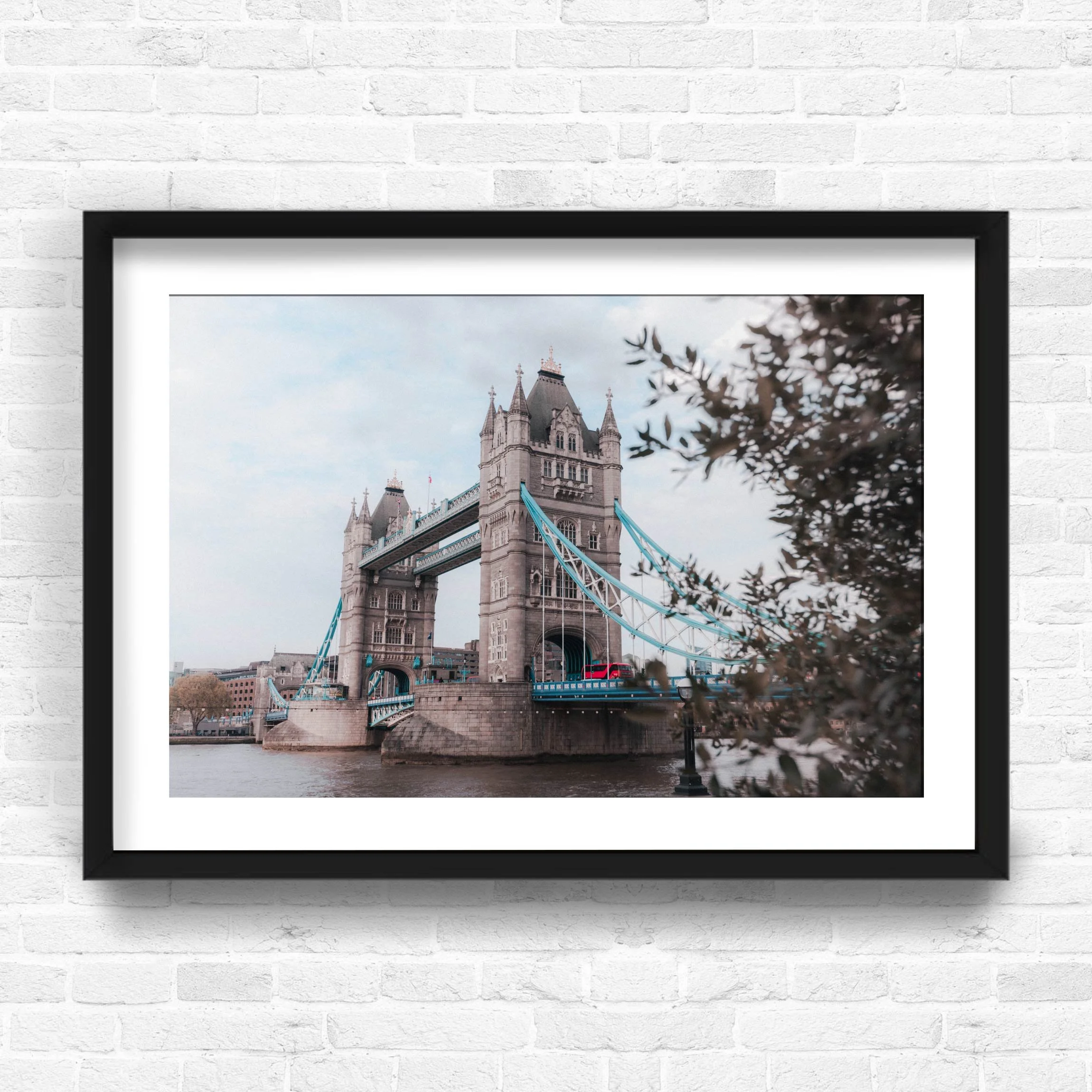TOWER BRIDGE.jpg