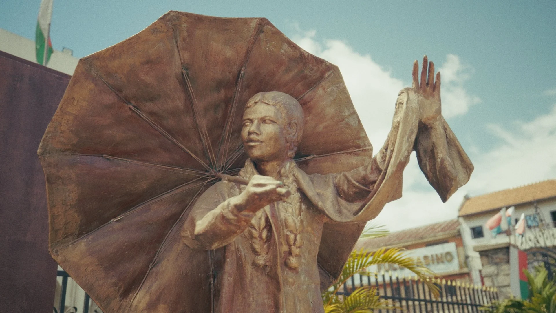 Day 03 Stringout_00_19_07_10.jpg