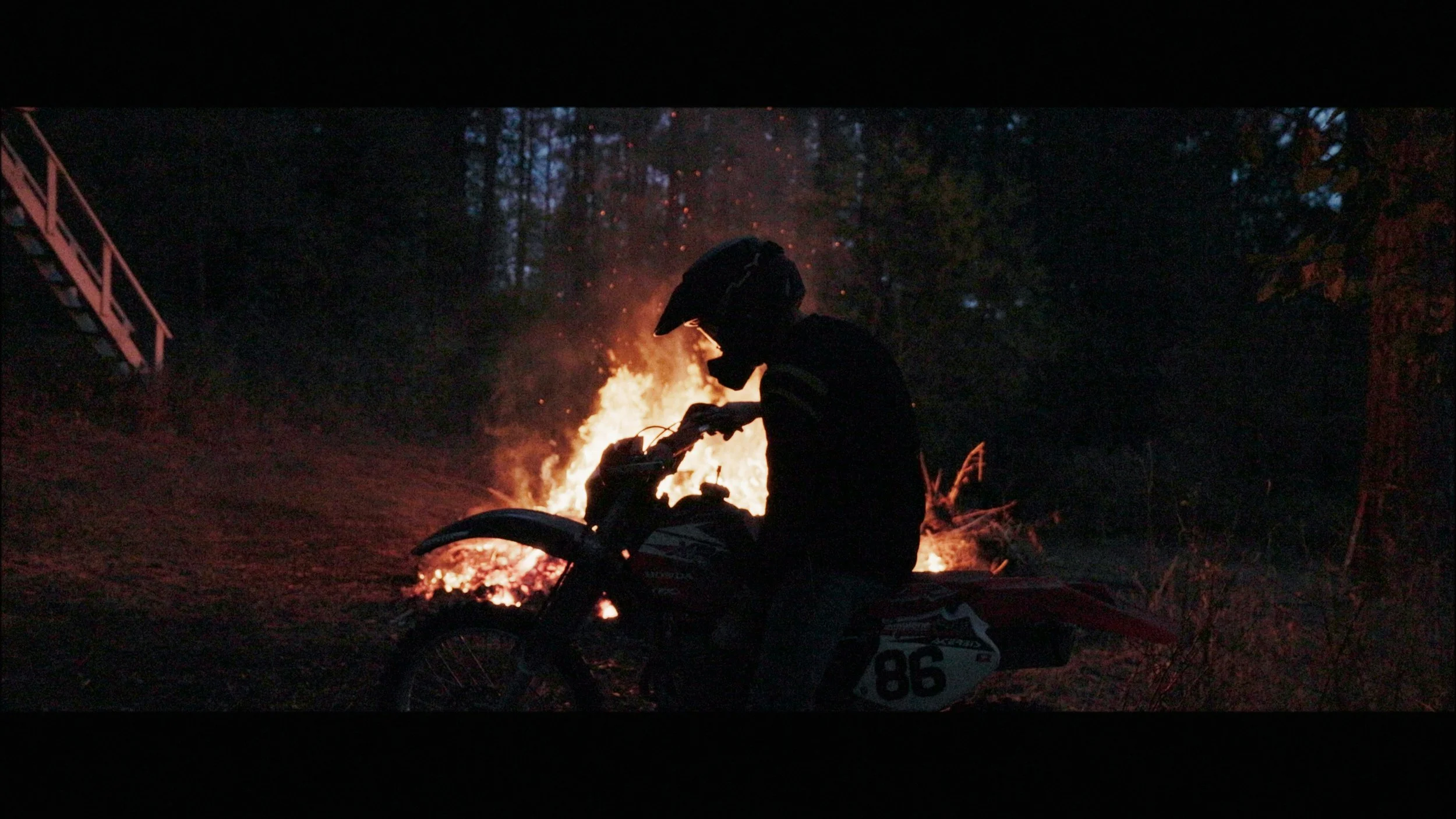 Slo Mo Stringout_02_05_59_12.jpg