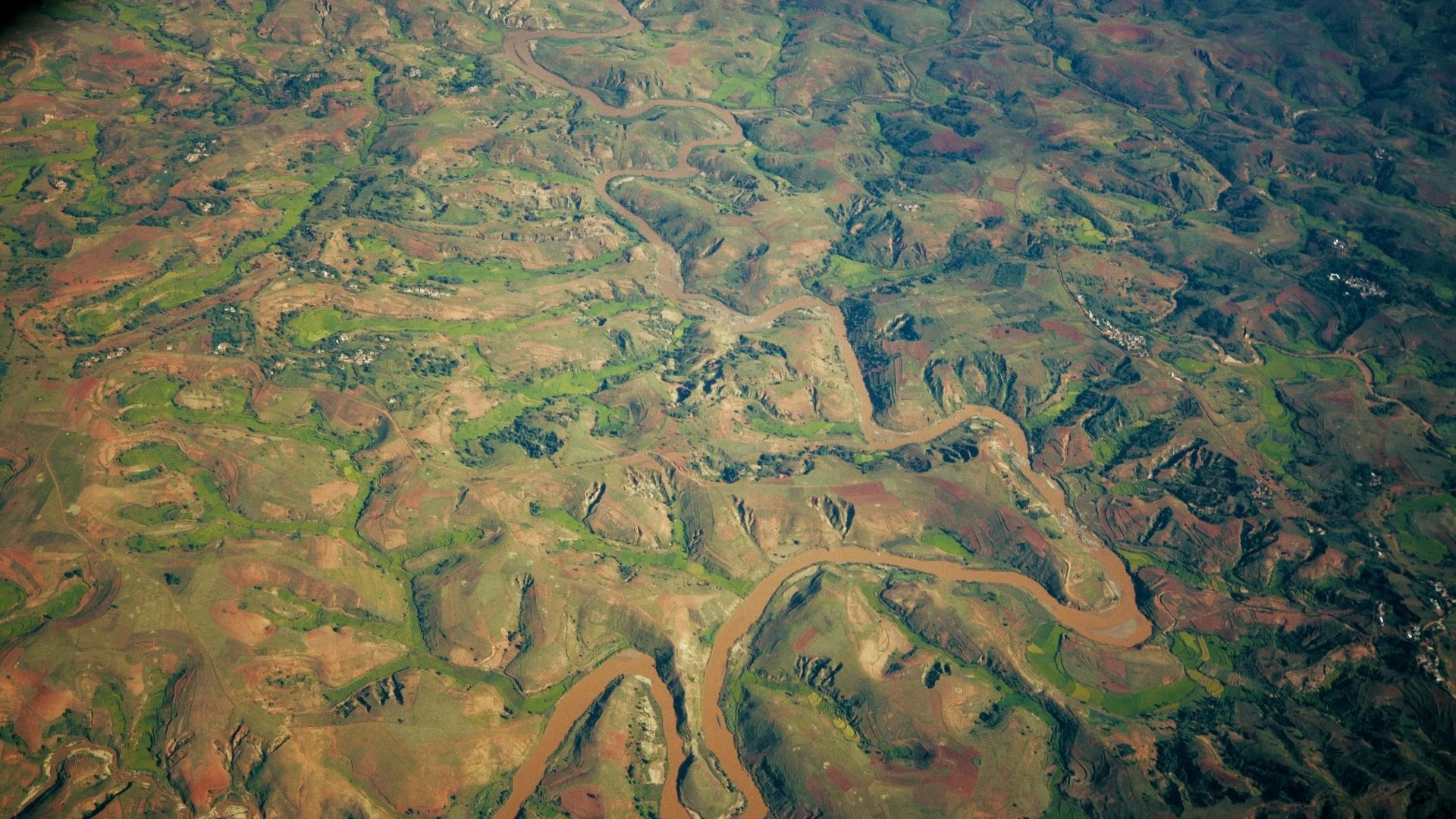 Day 02 Stringout_00_11_05_01.jpg