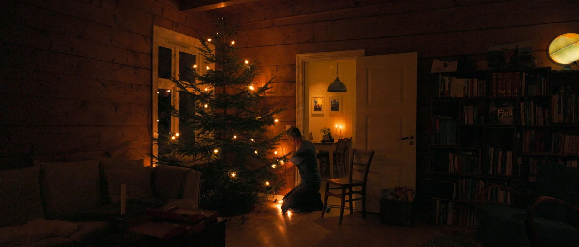 Hedda's House_00_37_12_19.jpg