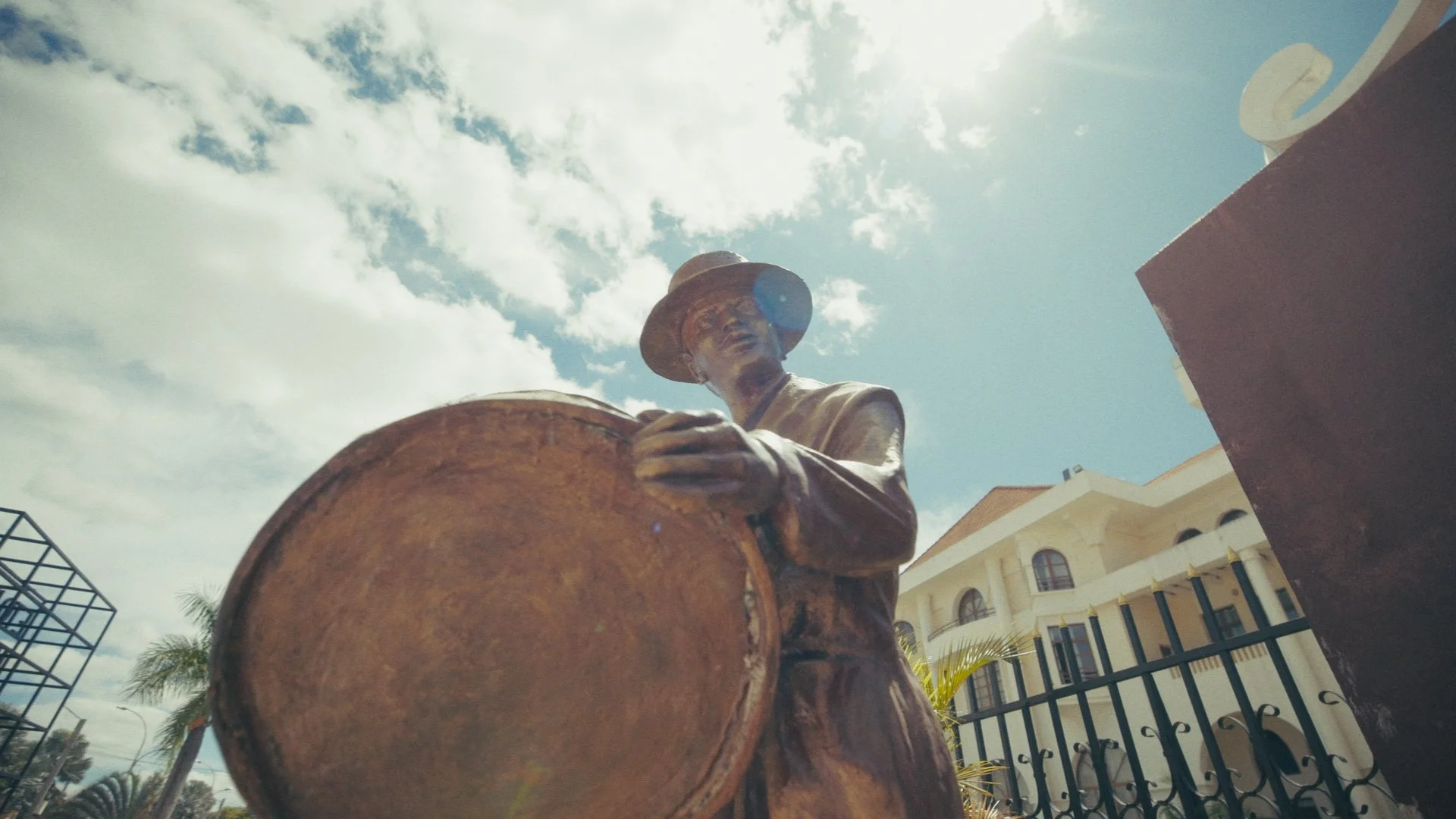 Day 03 Stringout_00_18_35_00.jpg