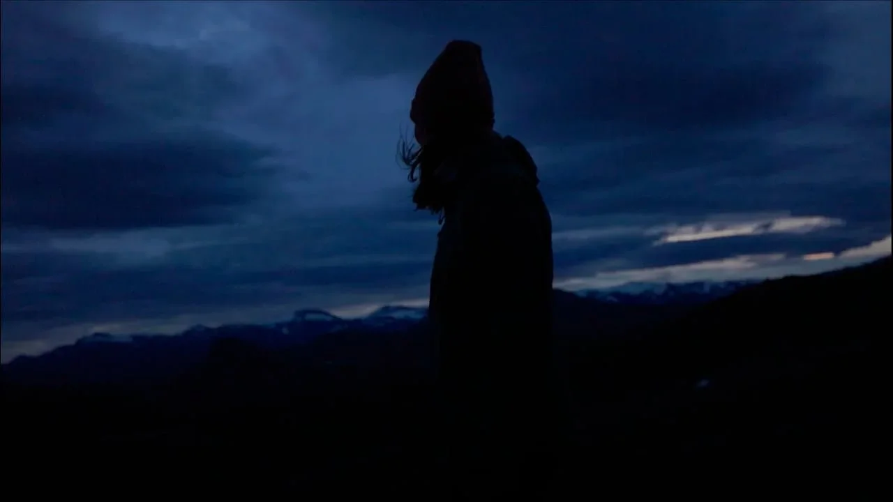  
    October Skies  /  A Norway Film