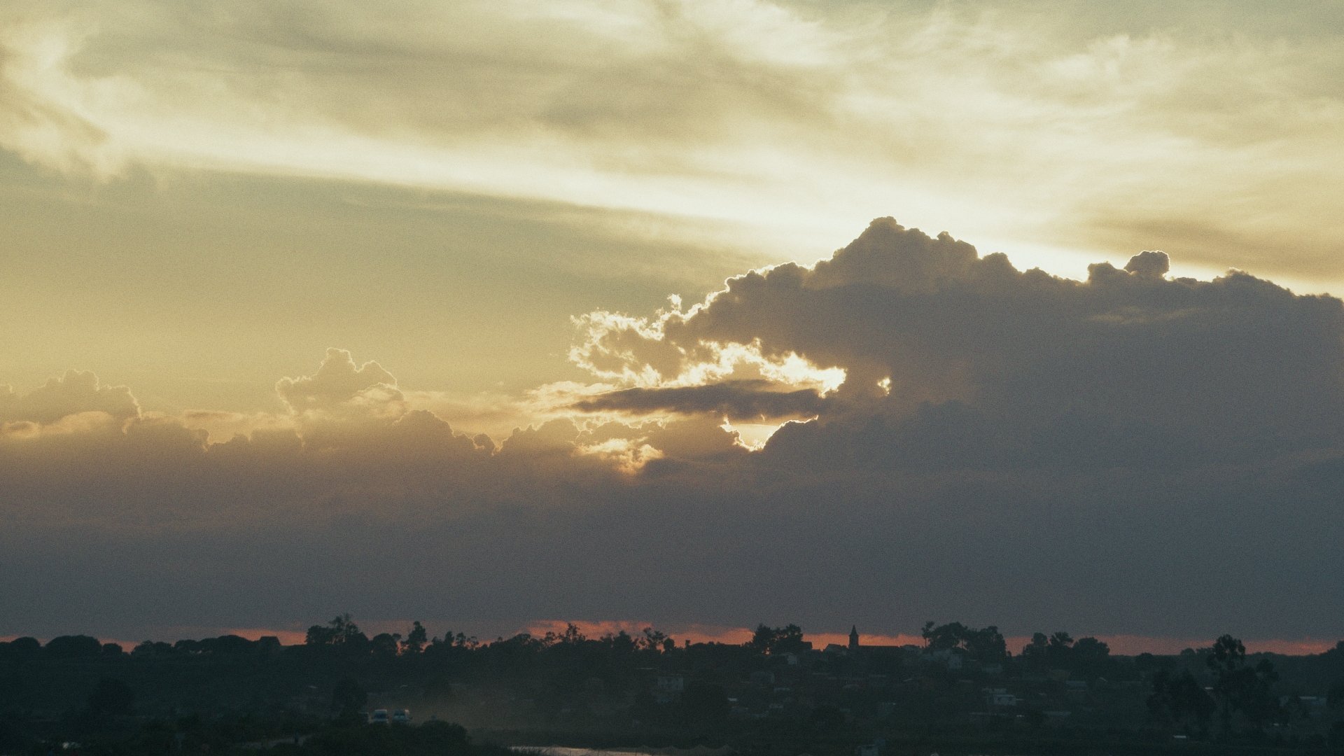 Day 01 Stringout_01_15_02_02.jpg