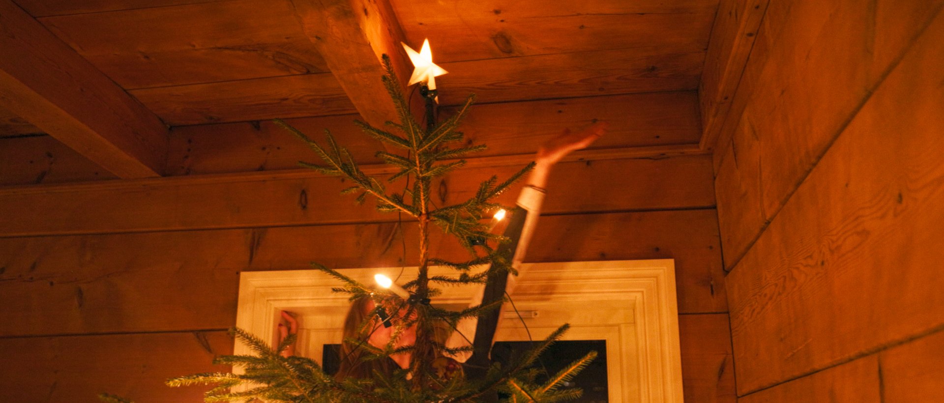 Hedda's House_00_50_23_14.jpg