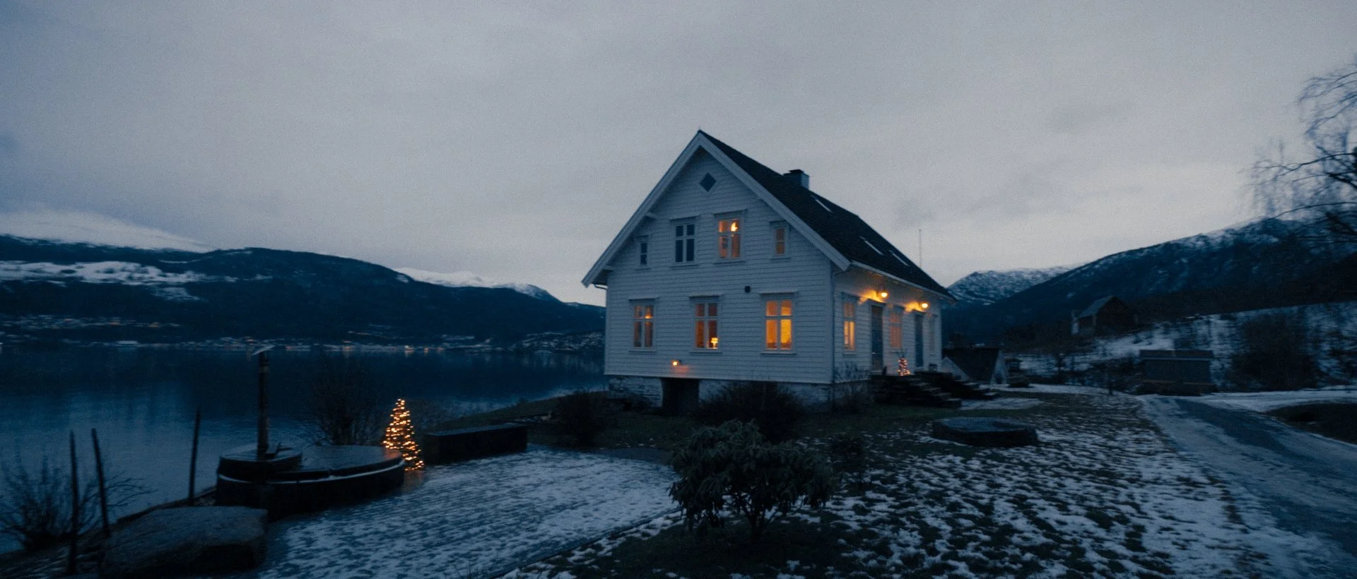 Hedda's House_00_20_22_16.jpg