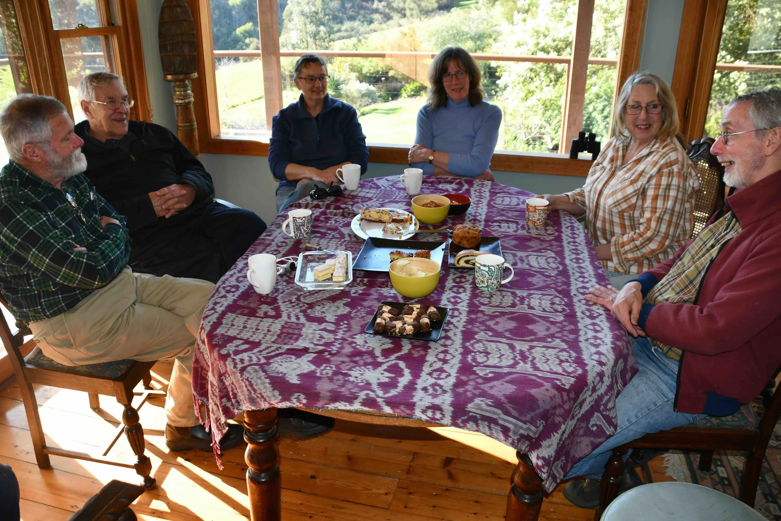 2018 Helping aneighbour with weed control 30.9.18.jpeg