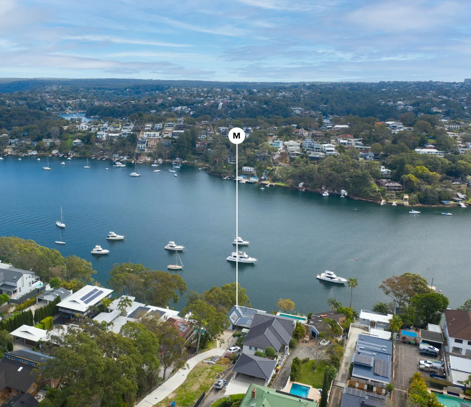 NEW LISTING || 415 Willarong Road, Caringbah South

6 BED | 3 BATH | 4 CAR | 958m&sup2;

Gazing over the boat-studded waters of Port Hacking, this elevated waterfront family home comes with an exceptional boat house and unbeatable lifestyle. It grace