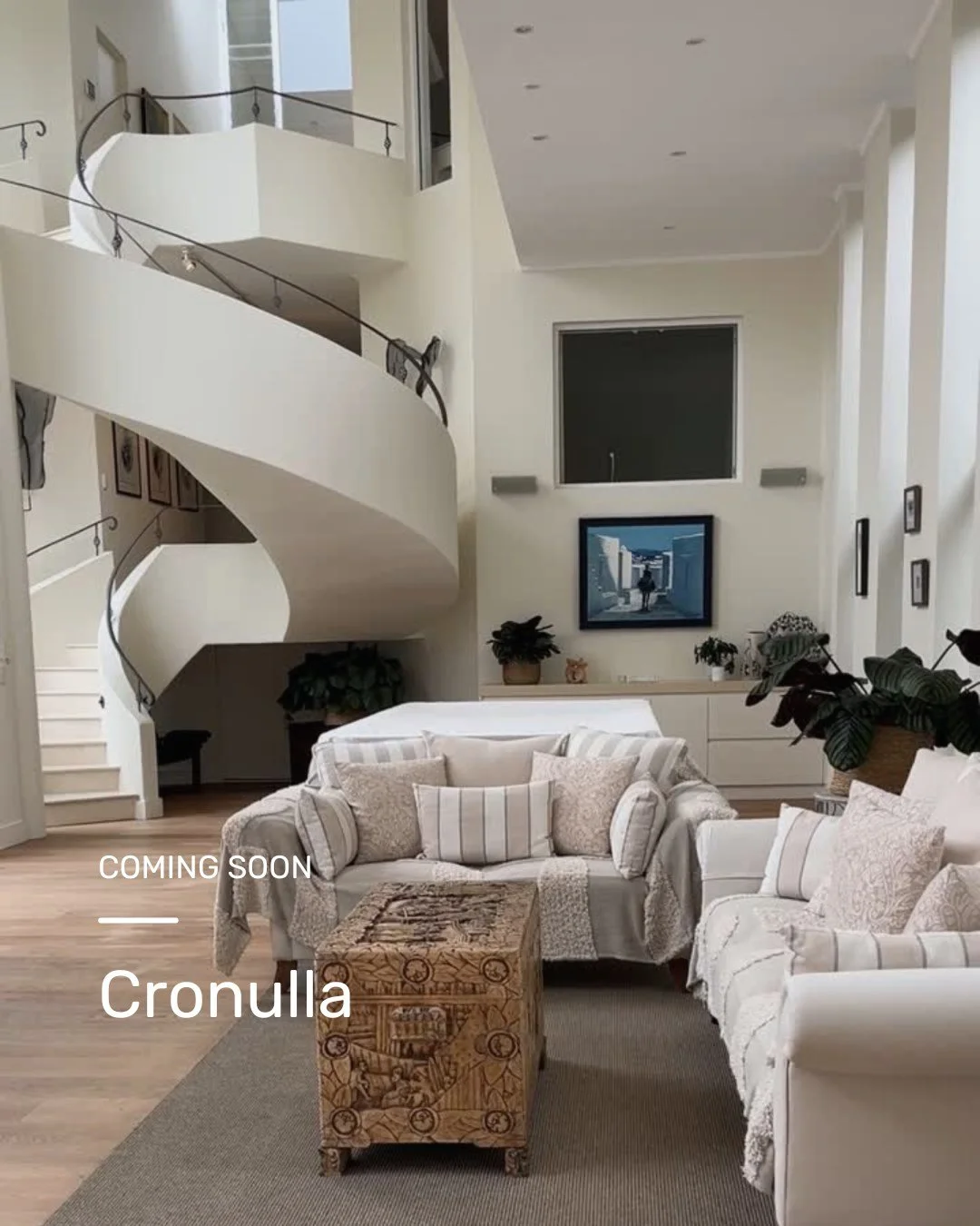 Waterfront near Darook Park!

A sensational home in one of Cronulla&rsquo;s most sought-after locations is coming to market very soon.

Spacious and beautifully designed, this home features an indoor&ndash;outdoor entertaining area like no other, the