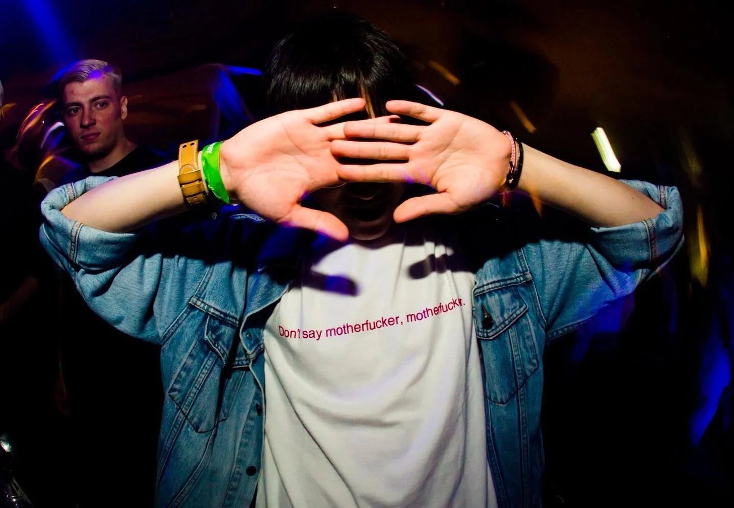 No one is gonna hire me with that tee 🖕
#fuckartmaketees
#famt
#hbx
#hypebeast
#RYANSEE
Picture by Herman Li (@hermanjosephli)