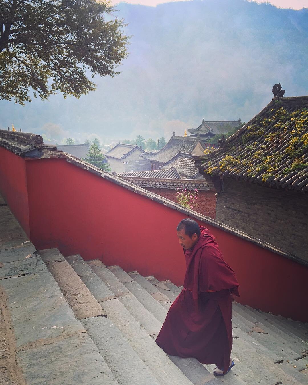 Rushing to his next meeting #Adventure #China #ShanXi #iPhone