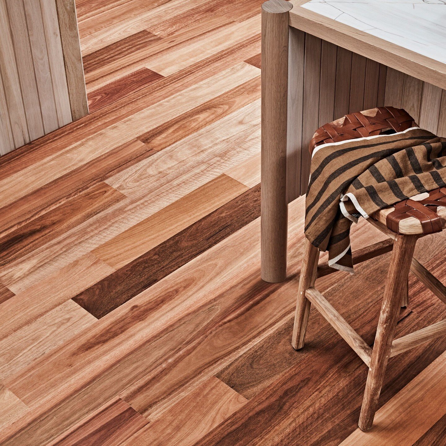 Why pick Godfrey Hirst wood flooring?⁠
⁠
👉Superior Engineered Timber: Featuring a robust hardwood top layer, our wood flooring promises exceptional strength and stability. Engineered timber resists warping and shifting, ensuring enduring beauty.⁠
⁠
