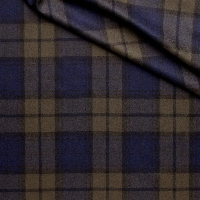 WF2-19  Worsted Flannel Green & Royal Blue Check.jpg