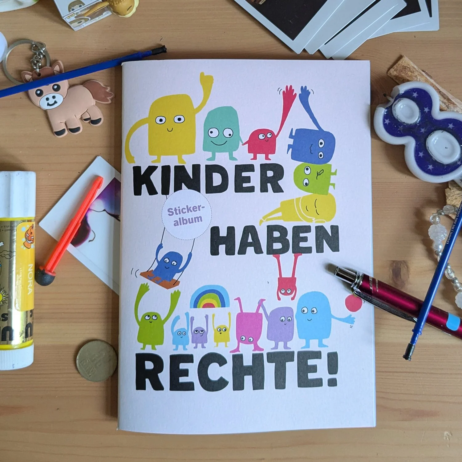 Stickerheft  »Kinder haben Rechte«