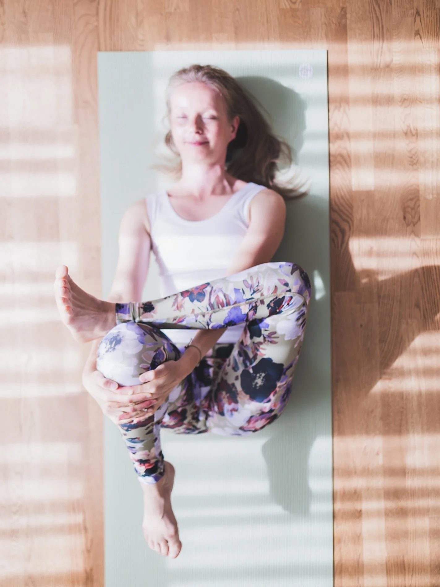 Strong bodies need calm nervous systems.

I teach yoga for people who want to stay active and strong, but who are starting to feel that their current way of moving, training, or living isn&rsquo;t quite sustainable anymore.

My classes focus on stren