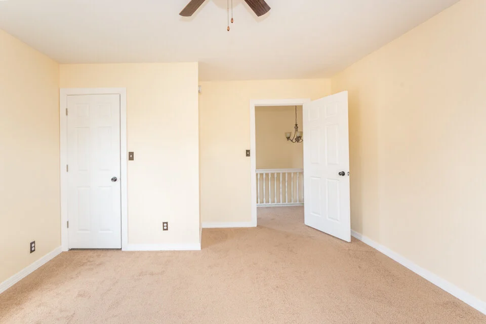 1212_South_21st_Street_New_Castle_Indiana_Real_Estate_Photos-17.jpg