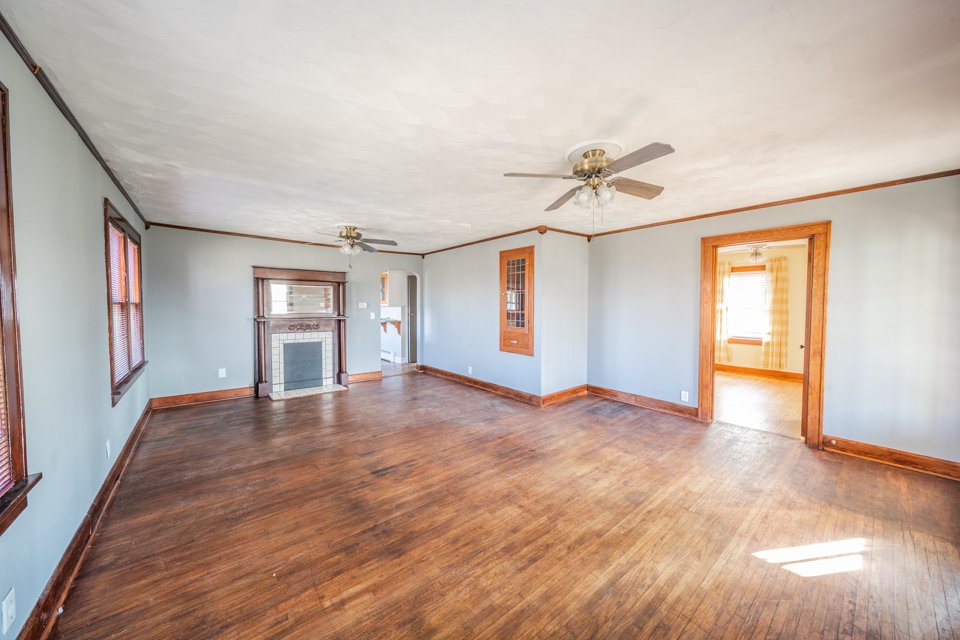 6930_n_Spruce_Drive_Middletown_Indiana_Real_Estate_Photographer-16.jpg