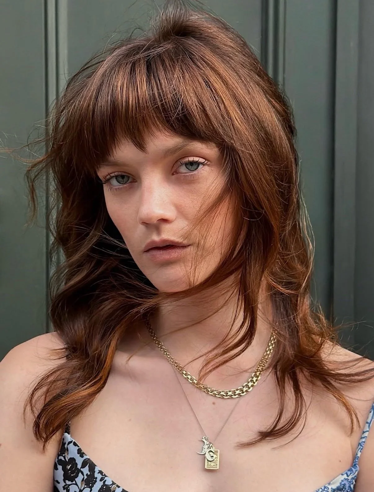 soft shape, soft texture🌬️ 
haircut by Alexey @alexey_osipchuk 

@redken @redkenpro 

#redken #cutlersalon #fringe #haircut #nyc