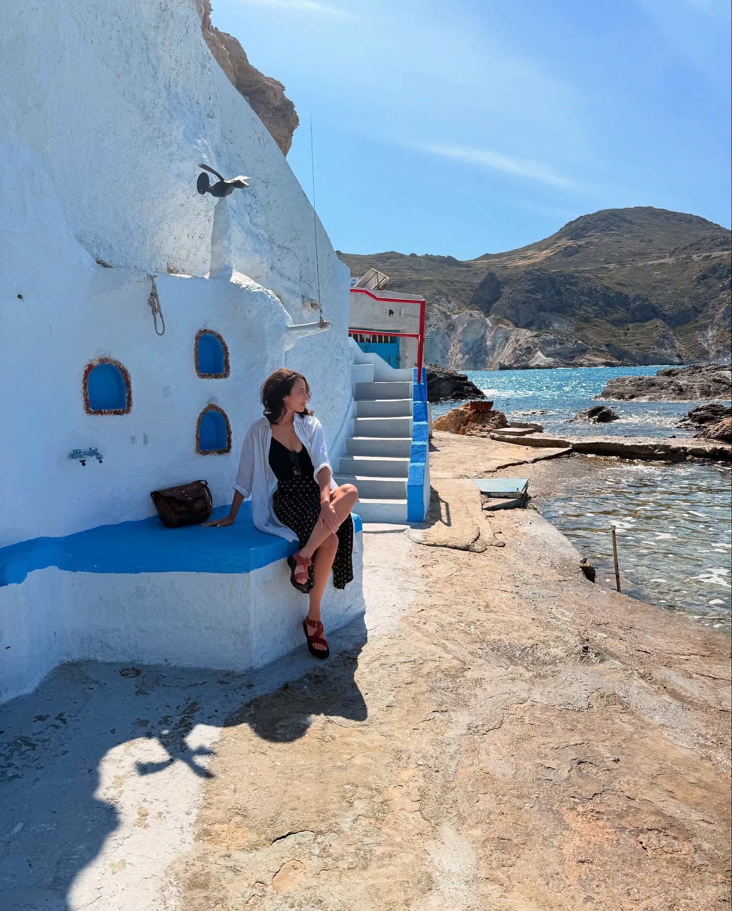 31✨
Yesterday, I celebrated a year older in the sweet island of Milos, Greece. 
The day started with a rather rude awakening as I discovered my first white hair hidden among the curls- The audacity!
But alas, life sometimes likes to poke a bit of fun