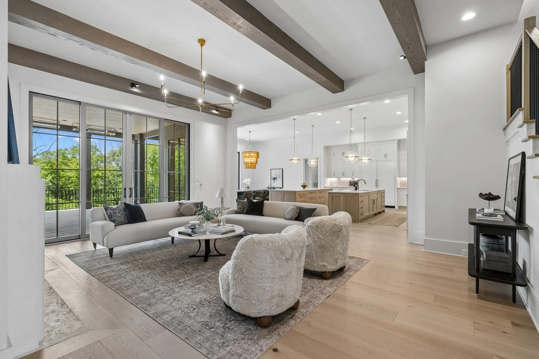 280-8087 Mountaintop Dr - 010.jpg
