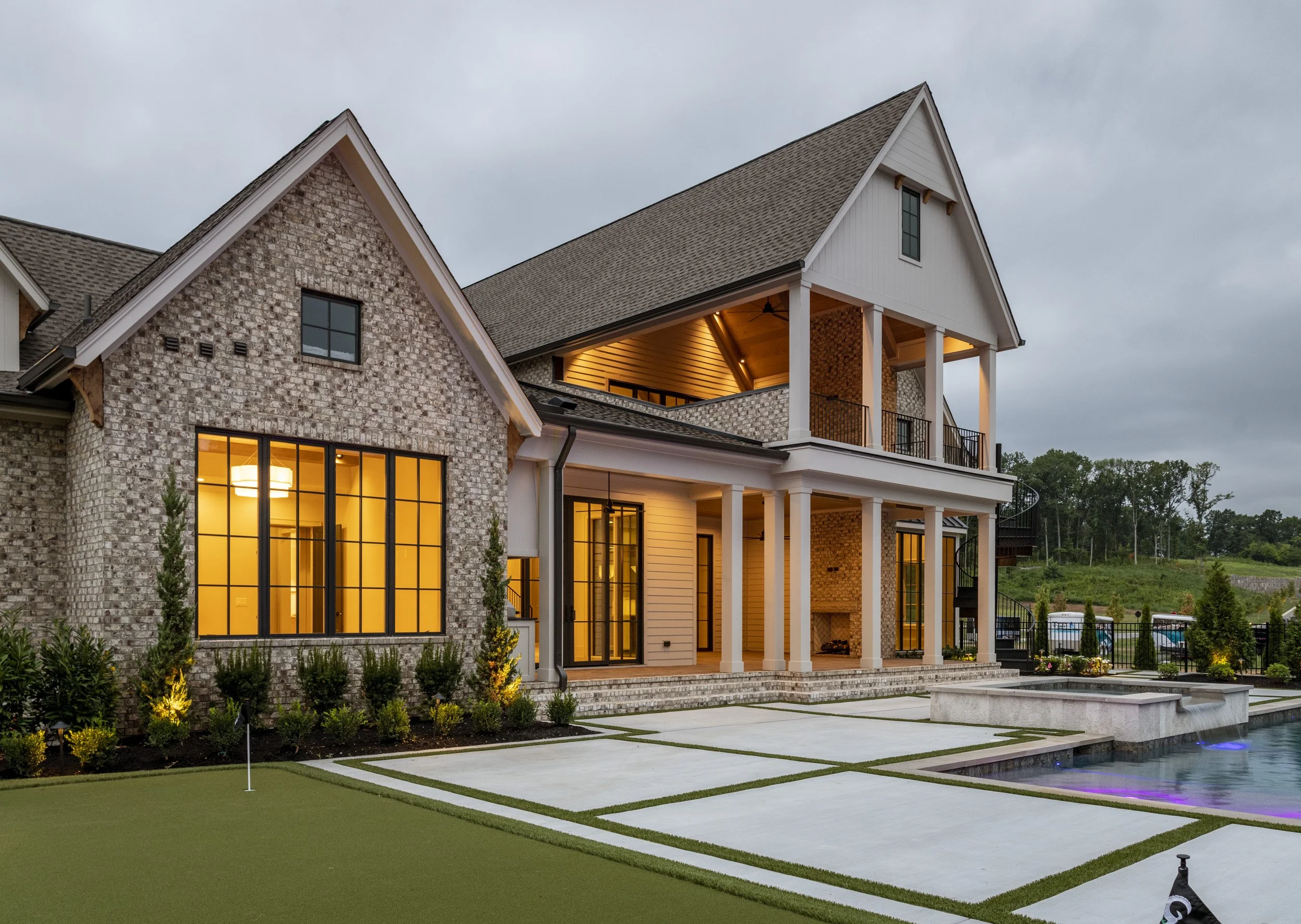 Trace Solstice Dr 08.jpg