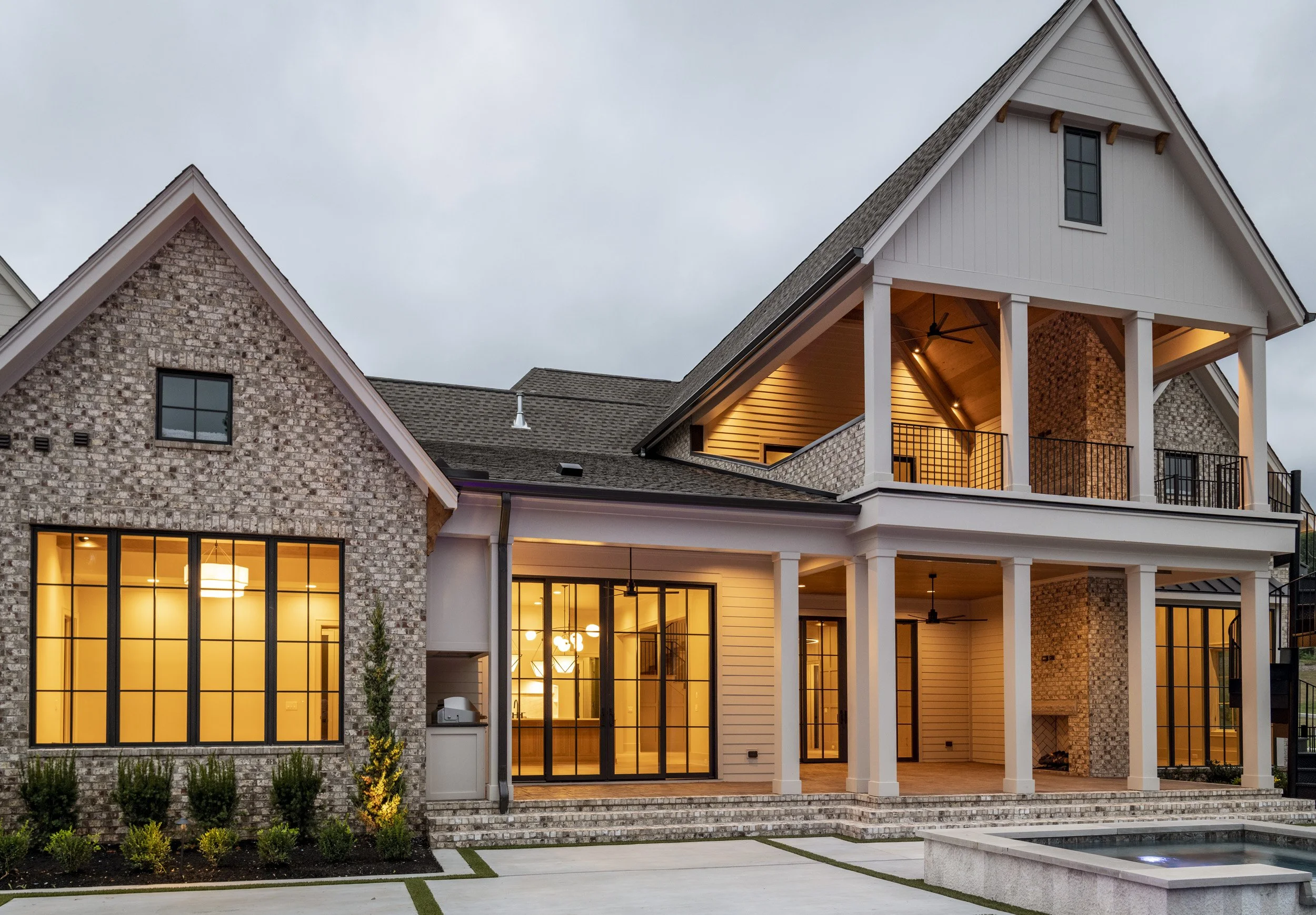 Trace Solstice Dr 09.jpg