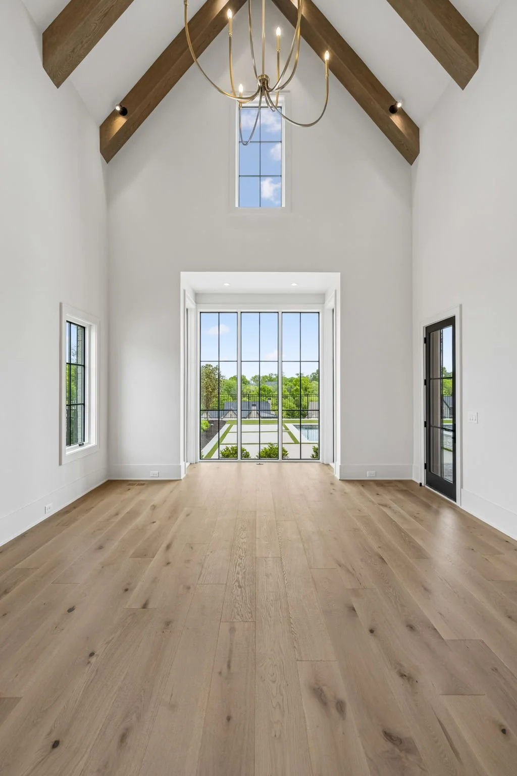 138-8745 Weller Ln - 138.jpg