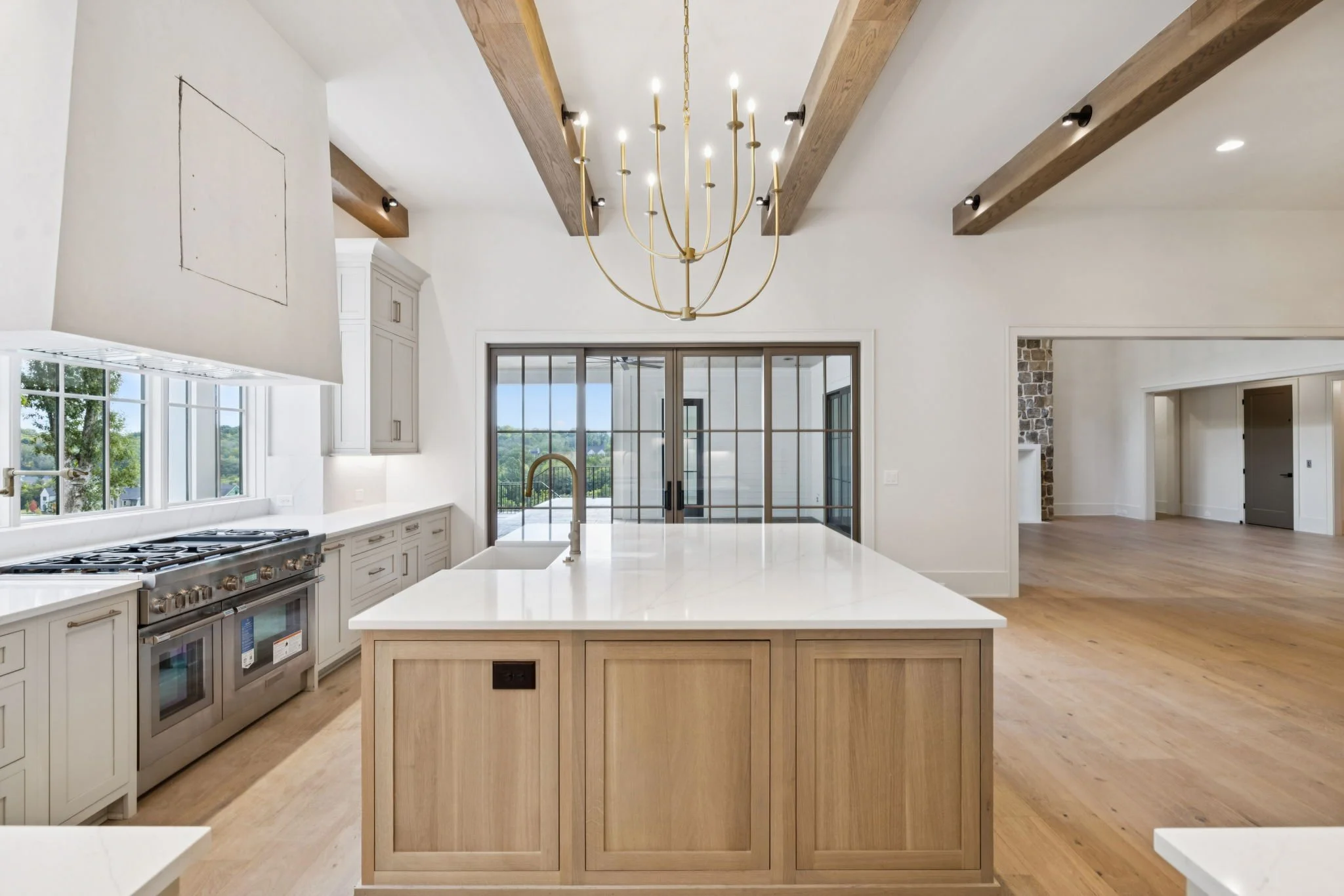 119-8101 Heirloom Blvd College Grove - 118.jpg