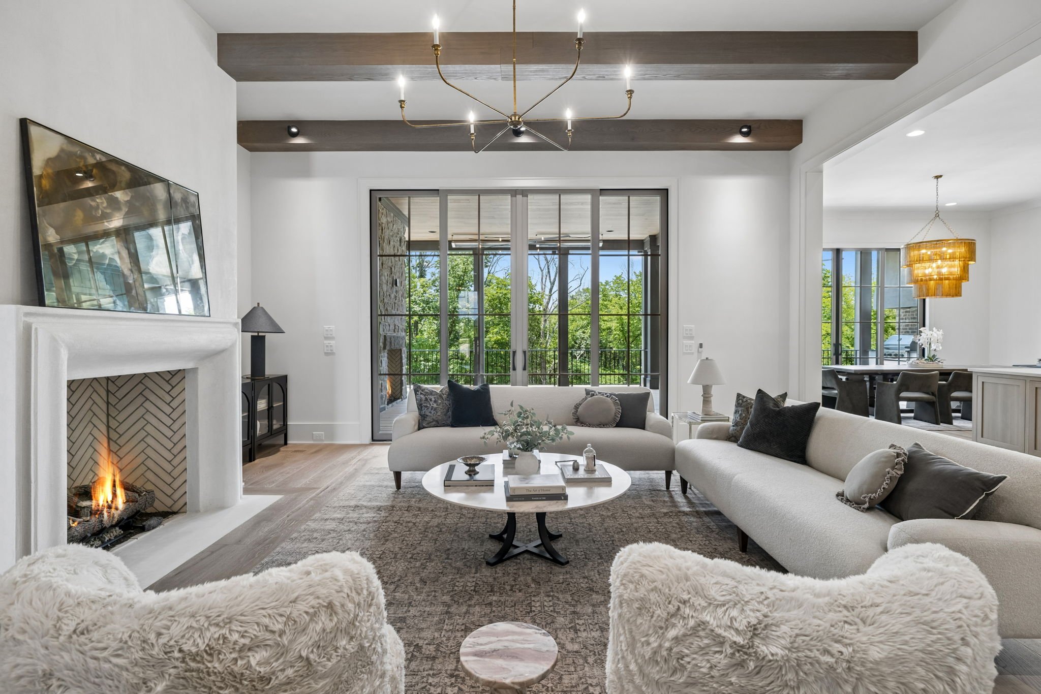 282-8087 Mountaintop Dr - 012.jpg