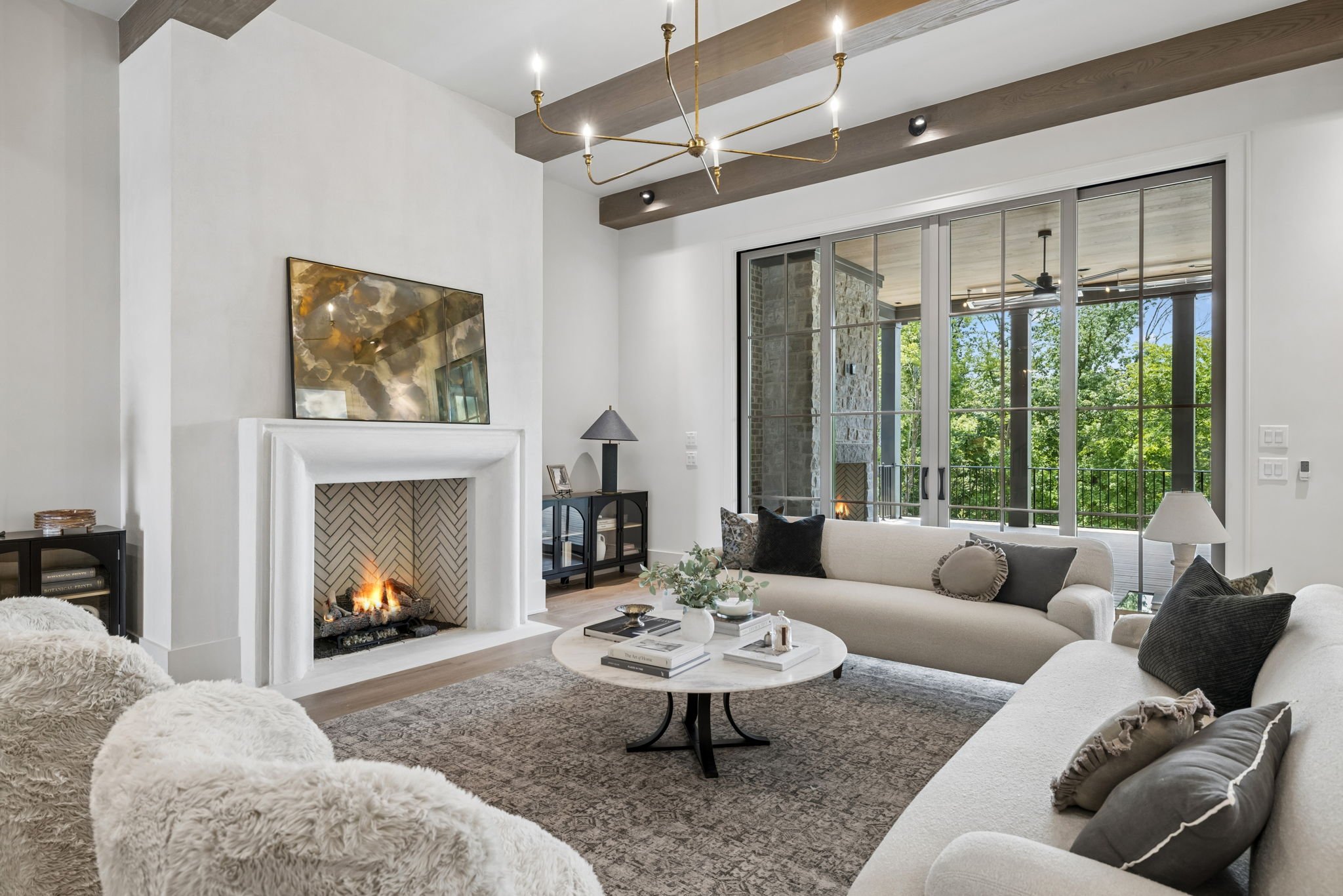 284-8087 Mountaintop Dr - 014.jpg