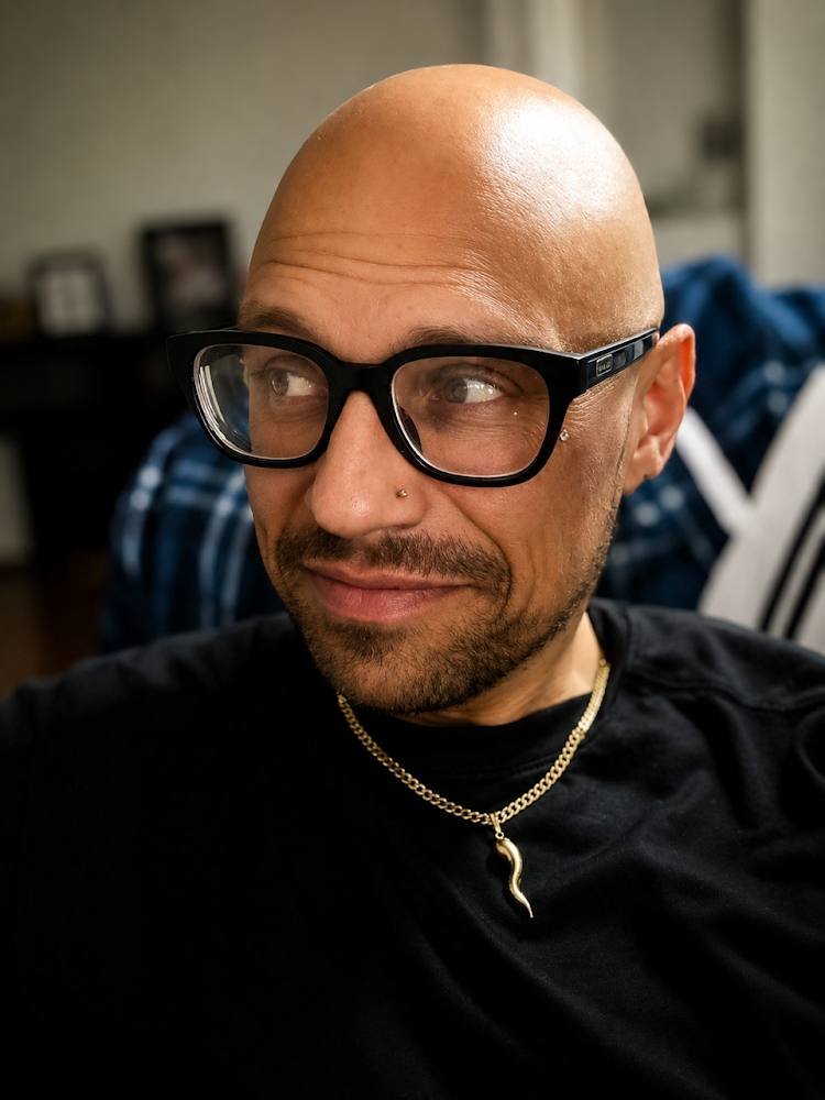 EP 409: Andrew J. Minuto, "Fatally Resilient" with King13