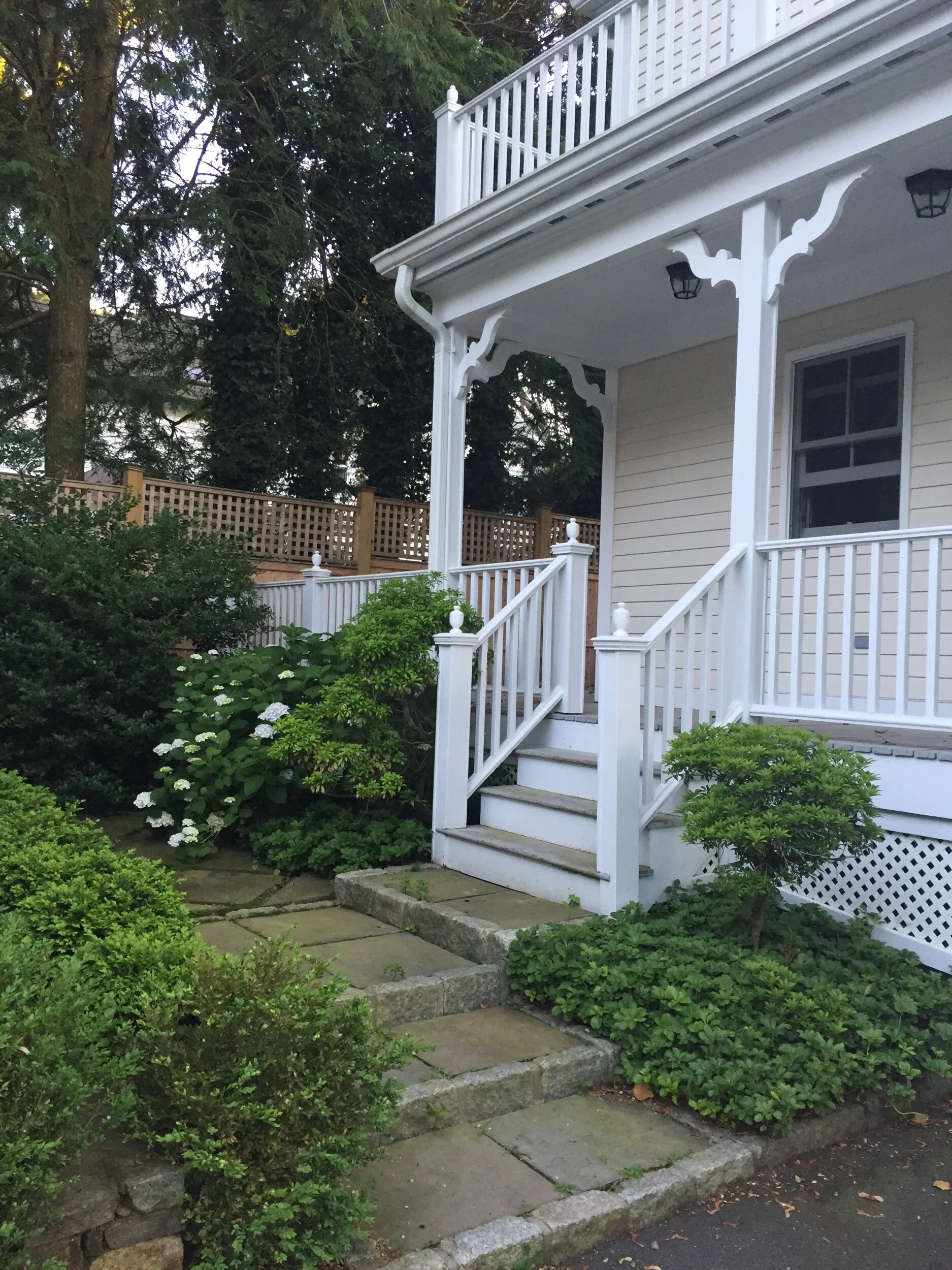 151park_garden off back of house-2.jpeg