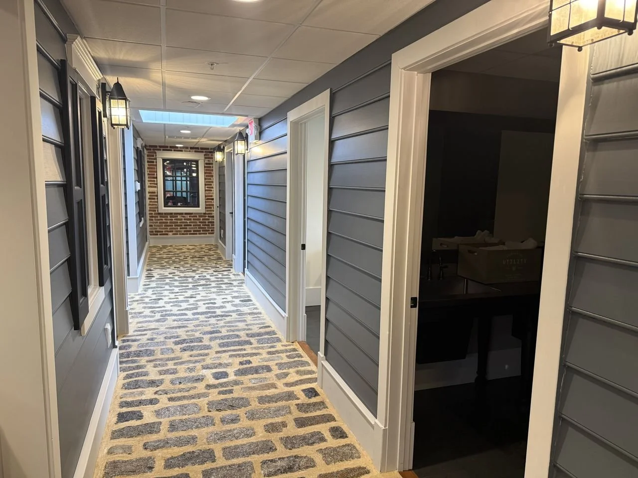 remax4.jpg