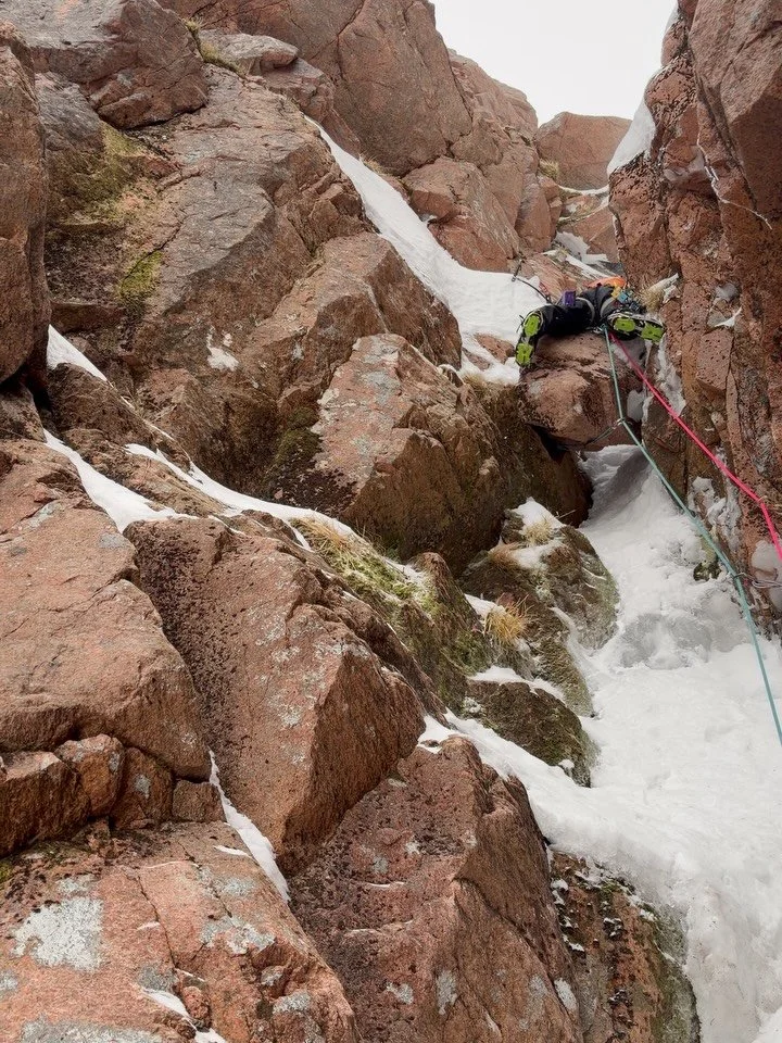 @onhistoesaliirose displaying a level of footwork and finessed technique I can only dream of. 

A plan D route choice after the Nevis Range gondola didn&rsquo;t run, and then a the other routes we looked at were black. Two good days out of three isn&