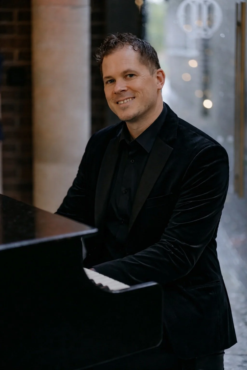 Chris Morris, Pianist at Delamere Manor