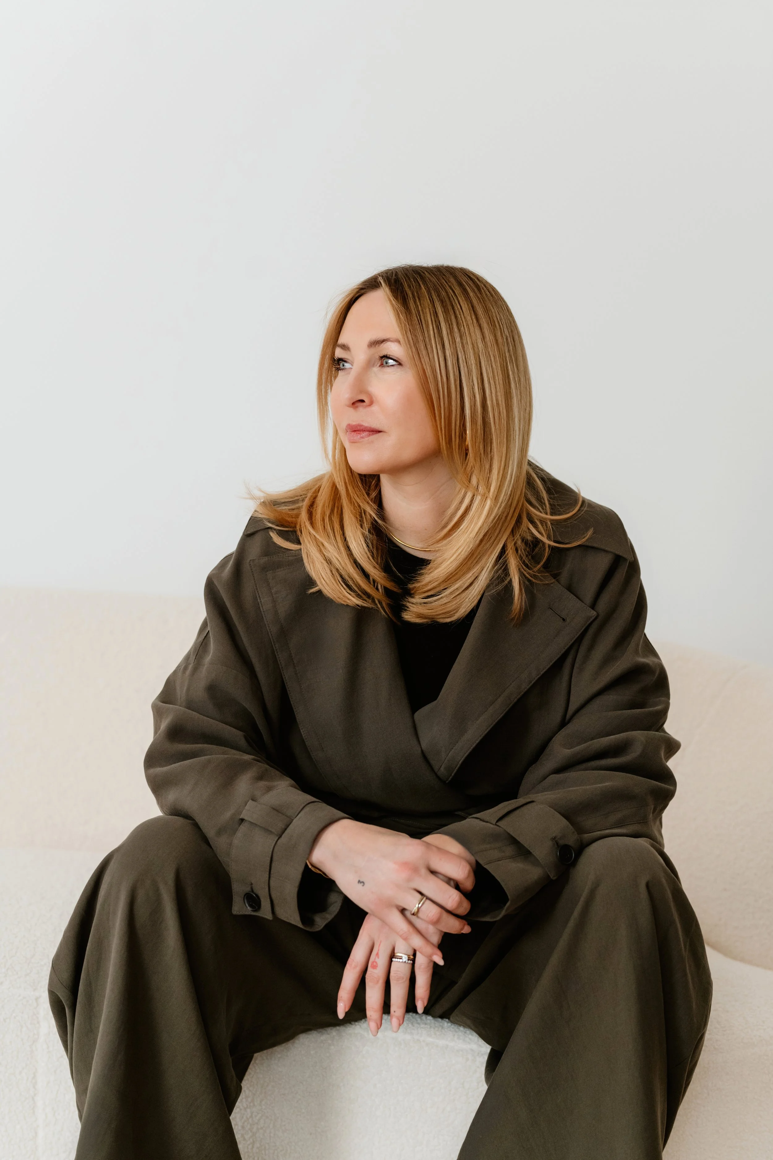 TJM_Julia-Pennington_Portrait_01-26-6.jpg