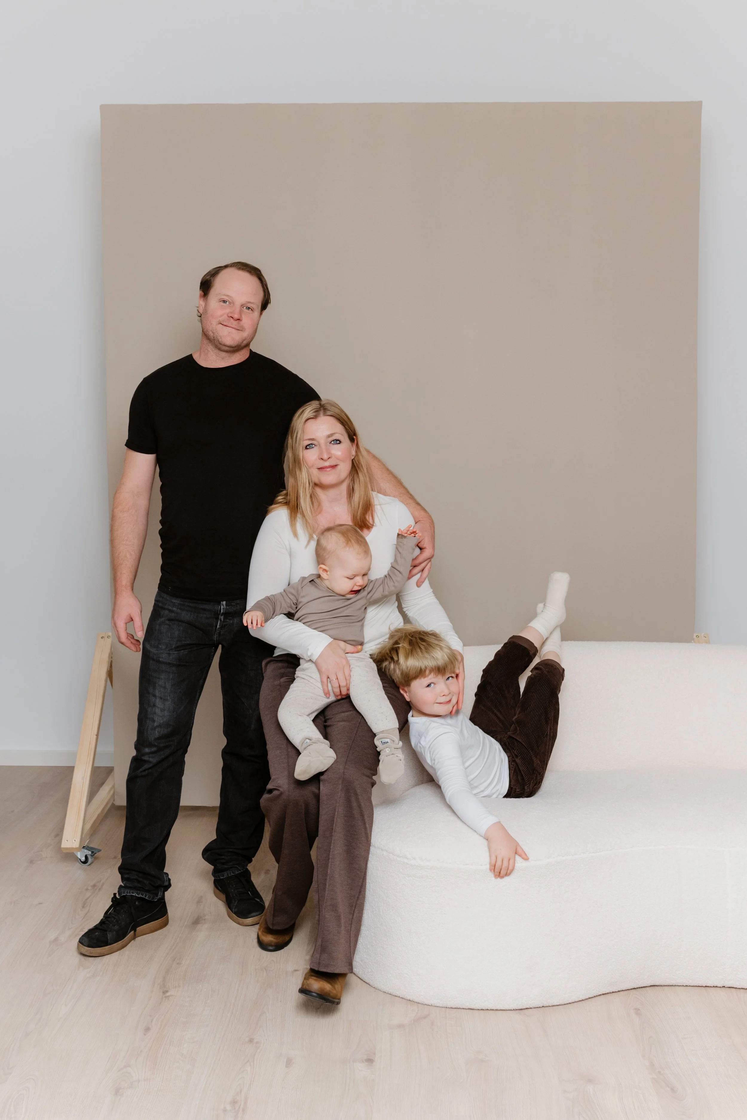 TJM_Alexa-Gerry_Louis-Nora_11-25-14.jpg