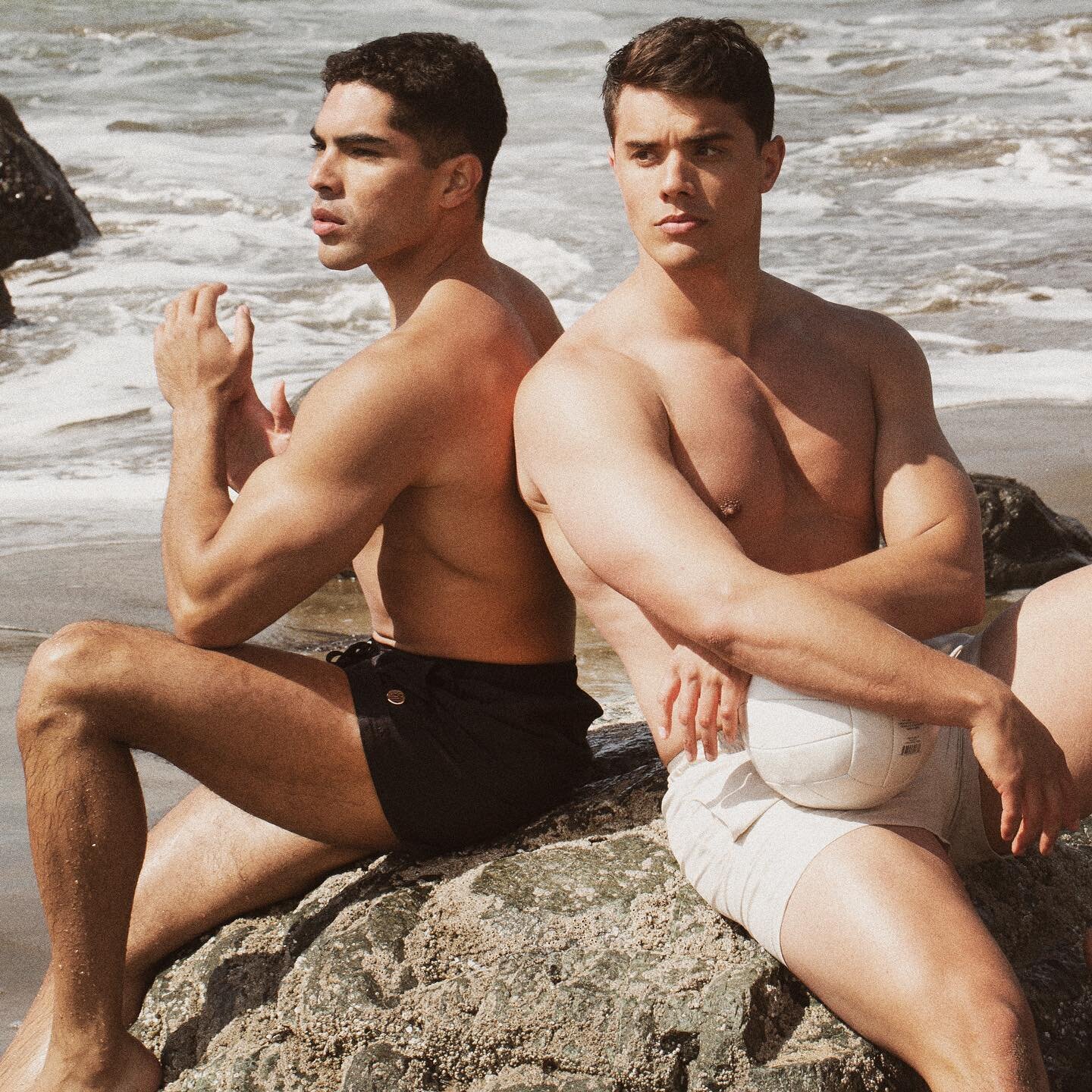 The perfect quick-dry nylon short to take you from sand to boardwalk. Now available in MOJAVE and ONYX. Link in bio. #theoriya