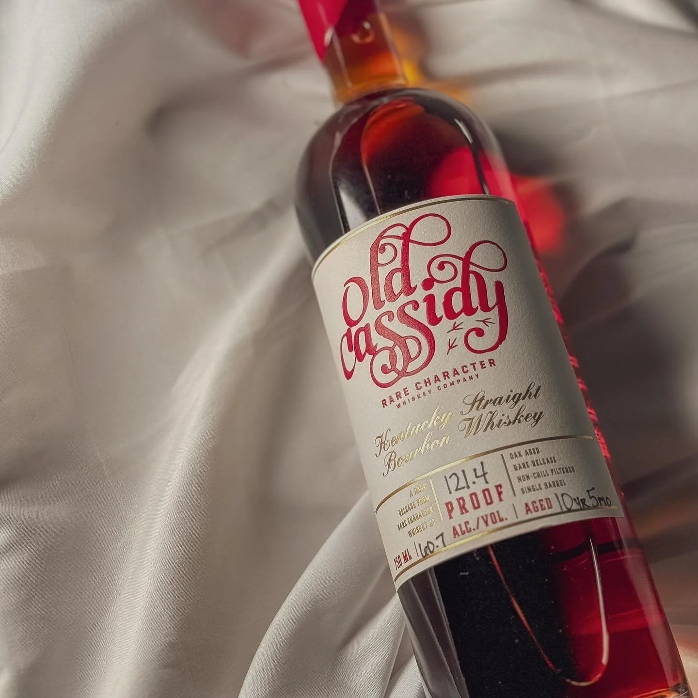 SPIRITS: Castile Cotton Courtyard with Wet Strength / Digitally Printed / Matte Gold Foil Hot Stamping / Matte Varnish