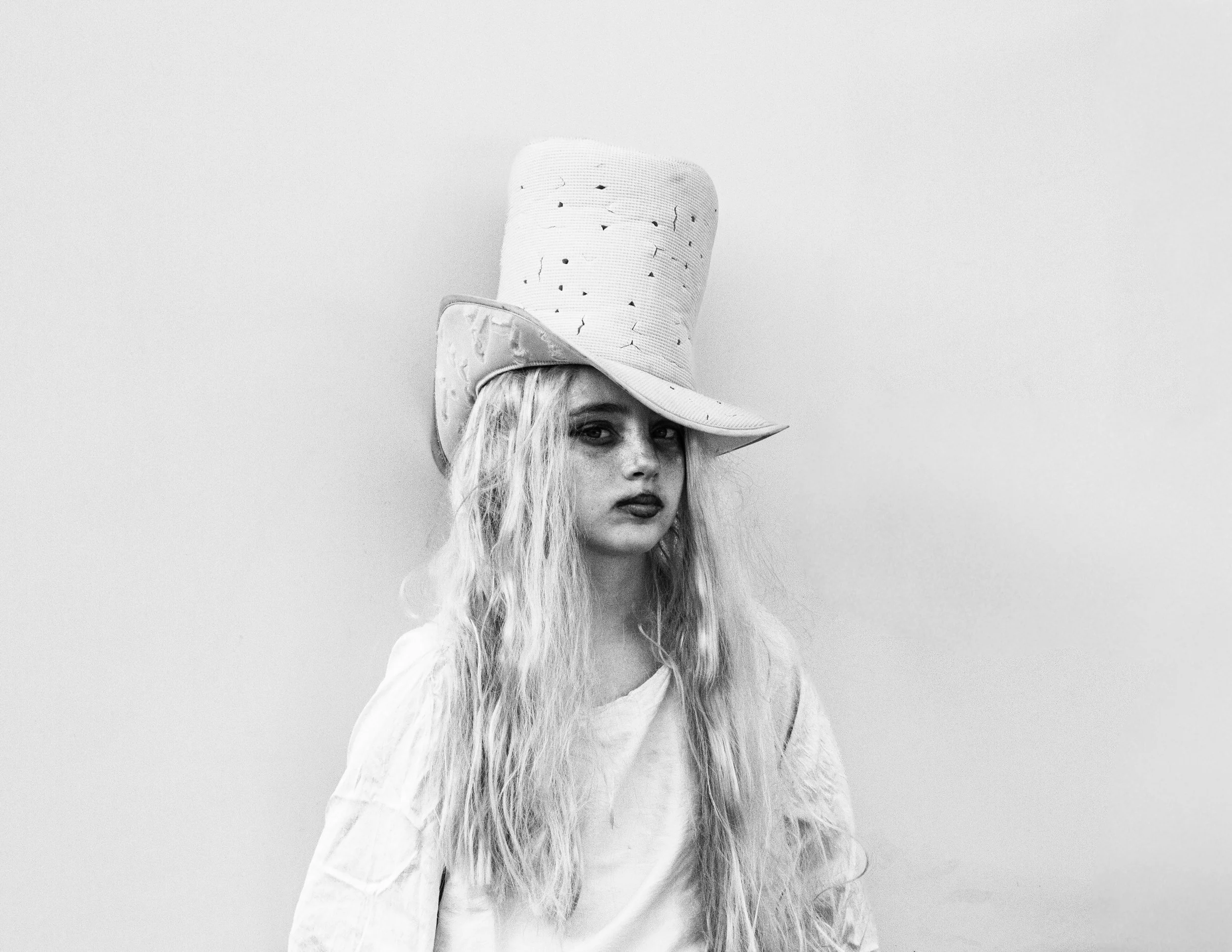 Lost Girl (2010)-2.jpg