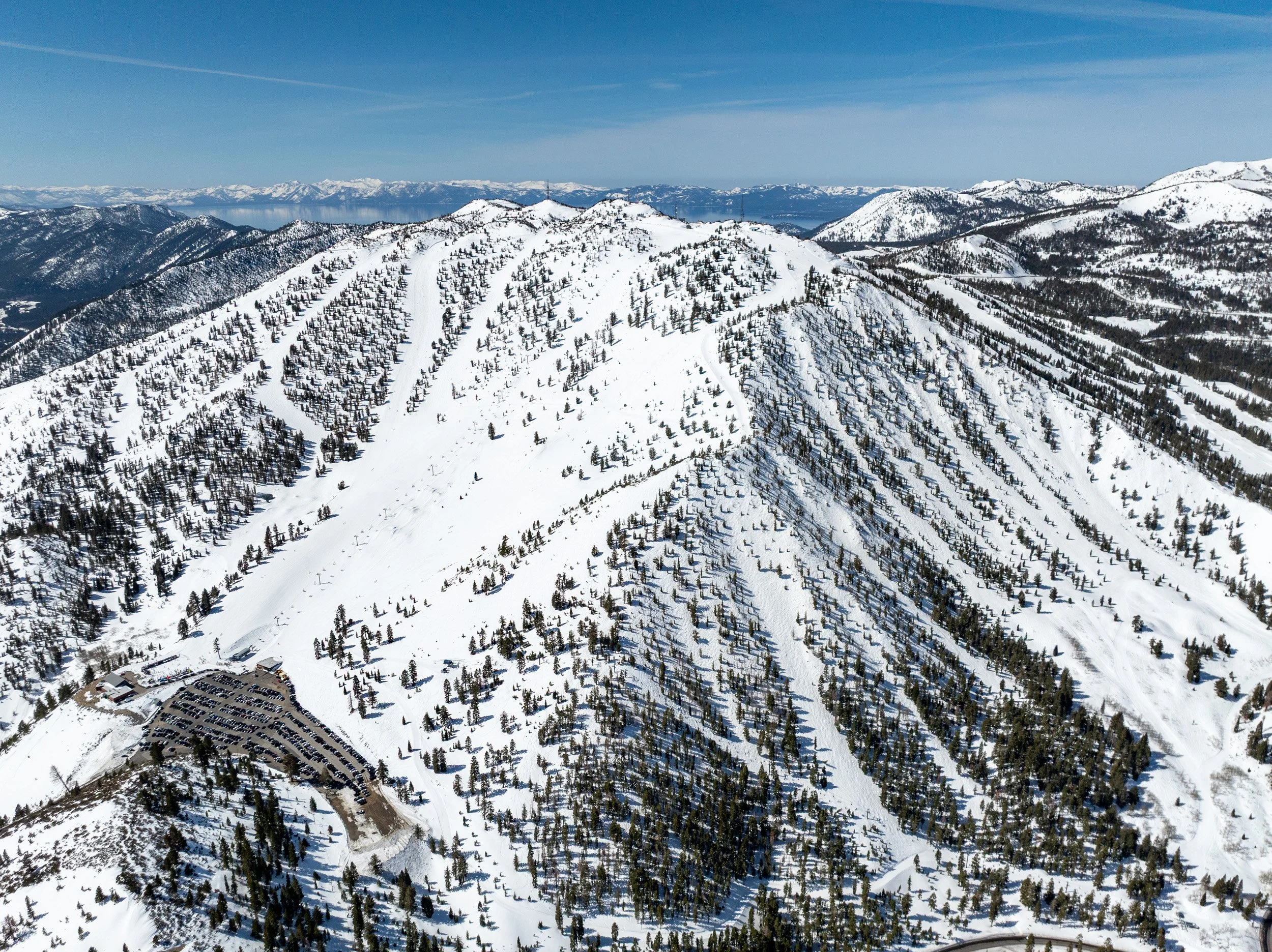 Mt Rose ski Tahoe showing the mountain and parking lot