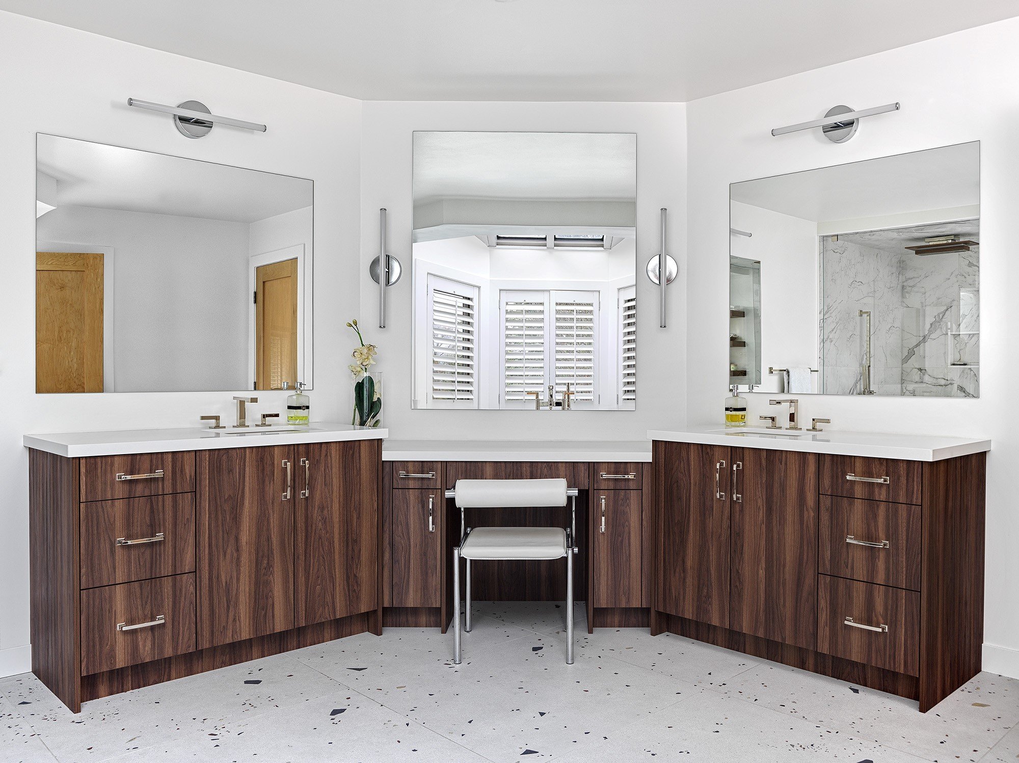 stavebank bathroom1.jpg
