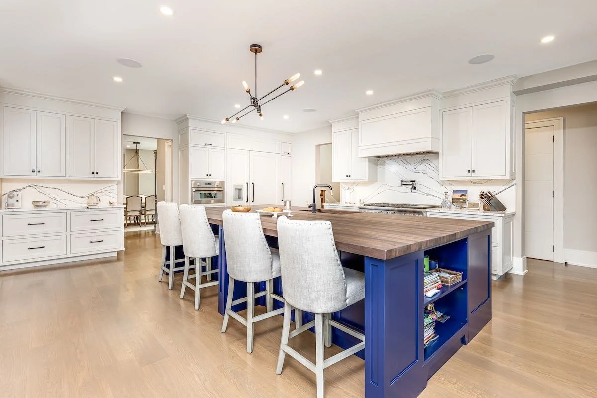 oakville-home-renovation-290 Donessle Drive-9.jpeg